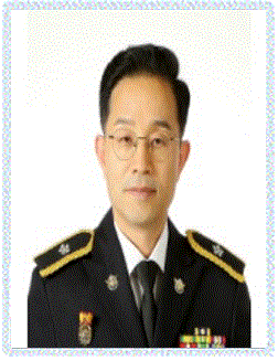 제17대 해양경찰교육원장 사진